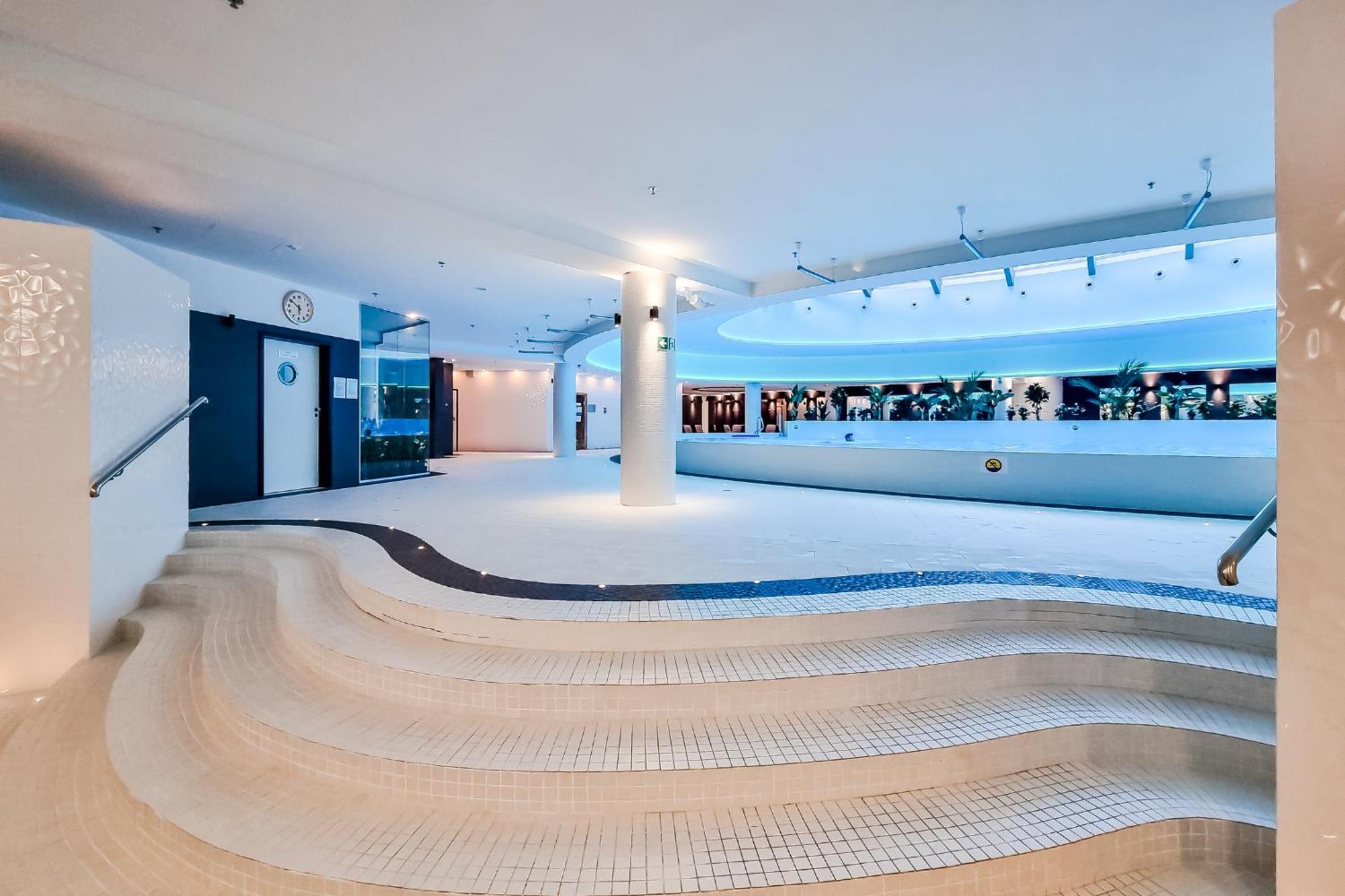 Hanza Tower Apartment No 628 - 6Th Floor, Balcony, Swimming Pool Szczecin Buitenkant foto